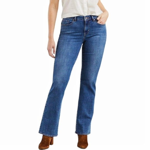 Levi's - 515 Bootcut Jeans - Picture 1 of 12